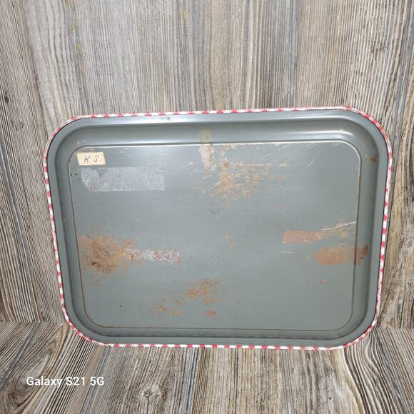 Vintage Gingham Check Tray, Red White Checked, Lap TV Tray, Country Decor - Picture 4 of 4